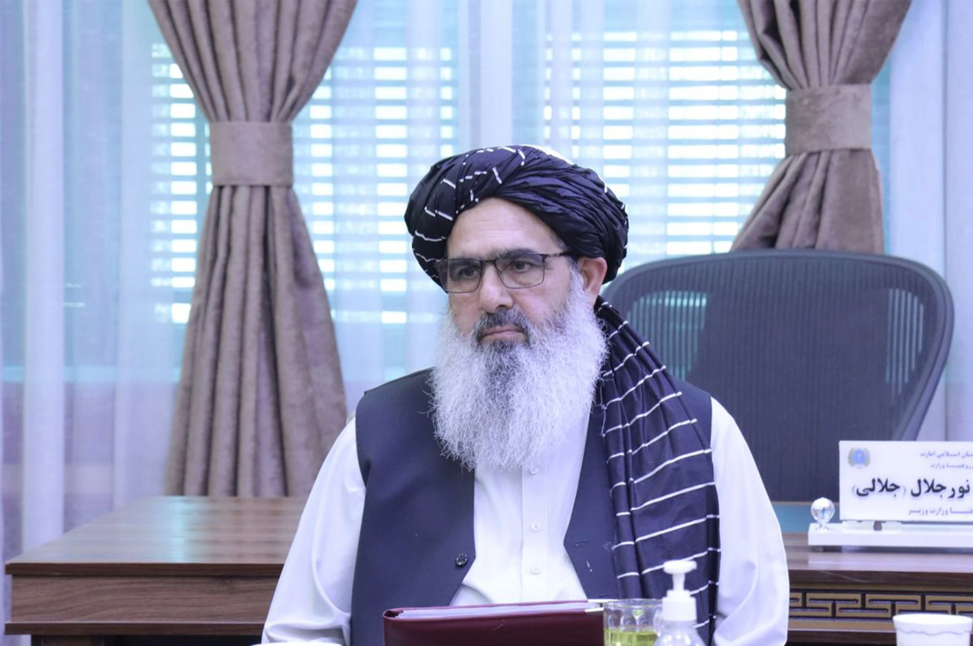 د عامې روغتیا وزیر سعودي عربستان ته په سفر تللی