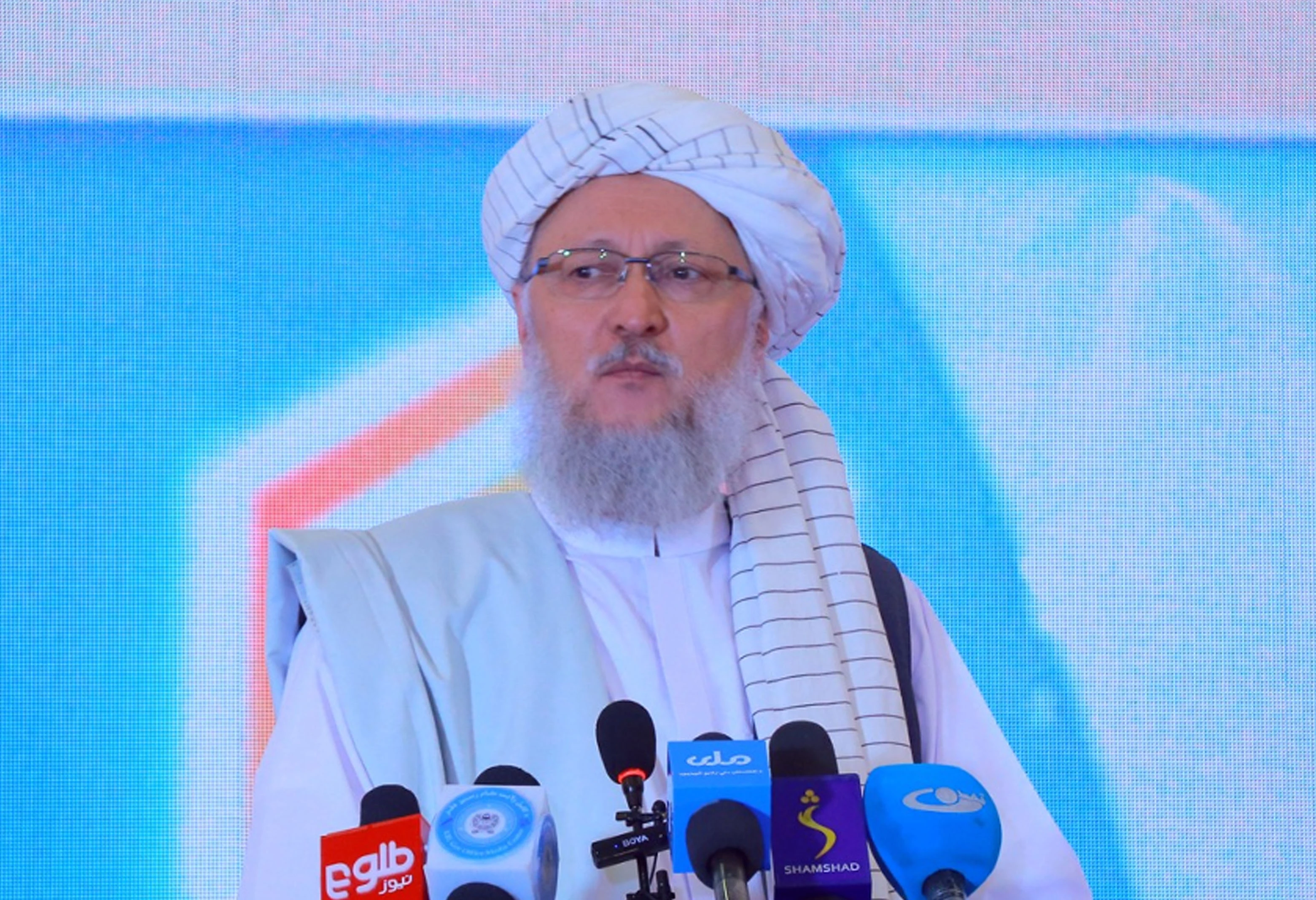 مولوي حنفي: هغه پانګوال چې فابریکې افغانستان ته رالېږدوي ګڼې اسانتیاوې په پام کې ورته نیول شوې