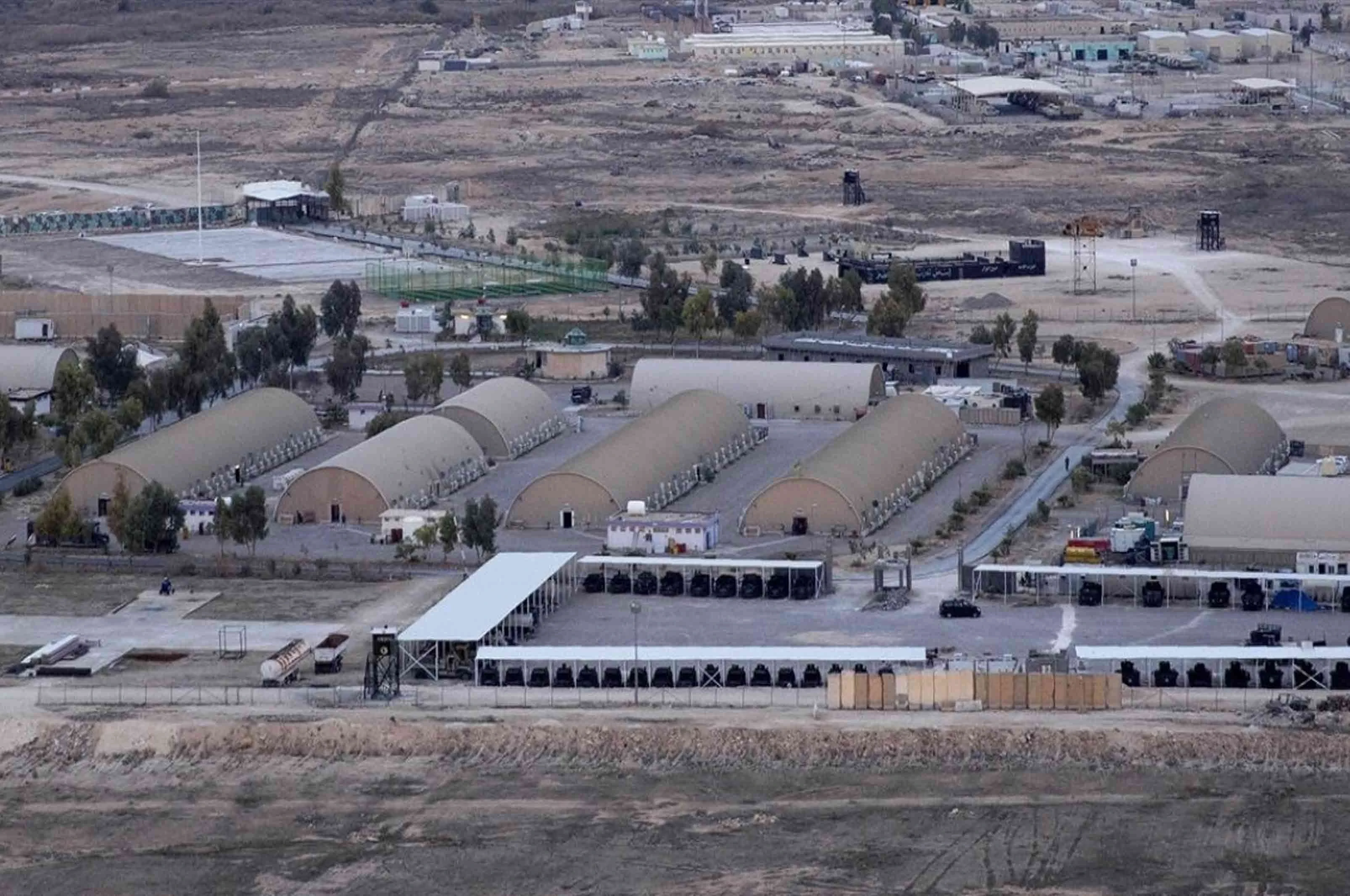 ایران د امریکا پر پوځي اډو برید ته چمتووالی نیسي