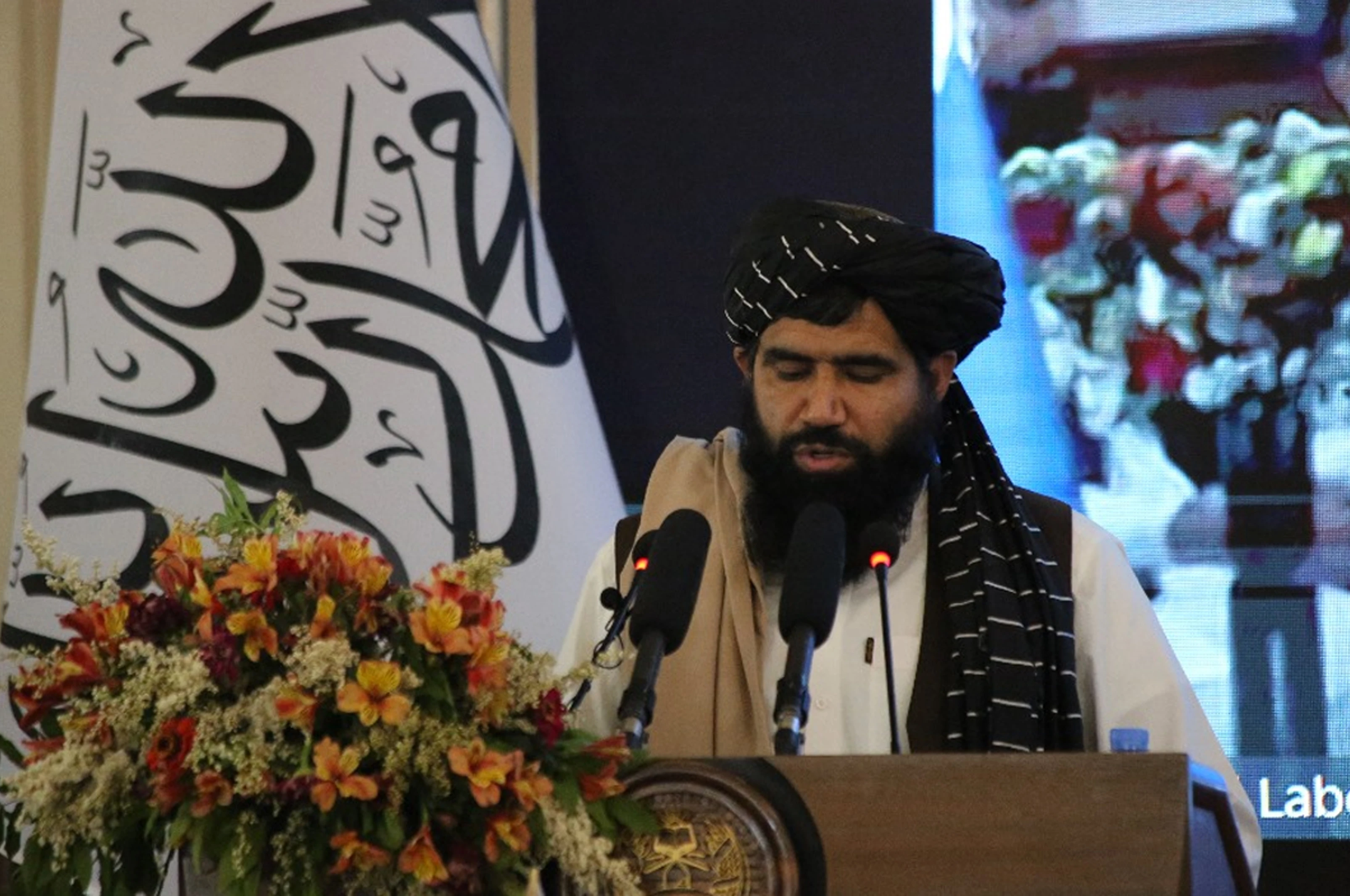 د بې کارۍ کچې راکمېدو لپاره ګډ کار ته اړتیا ده