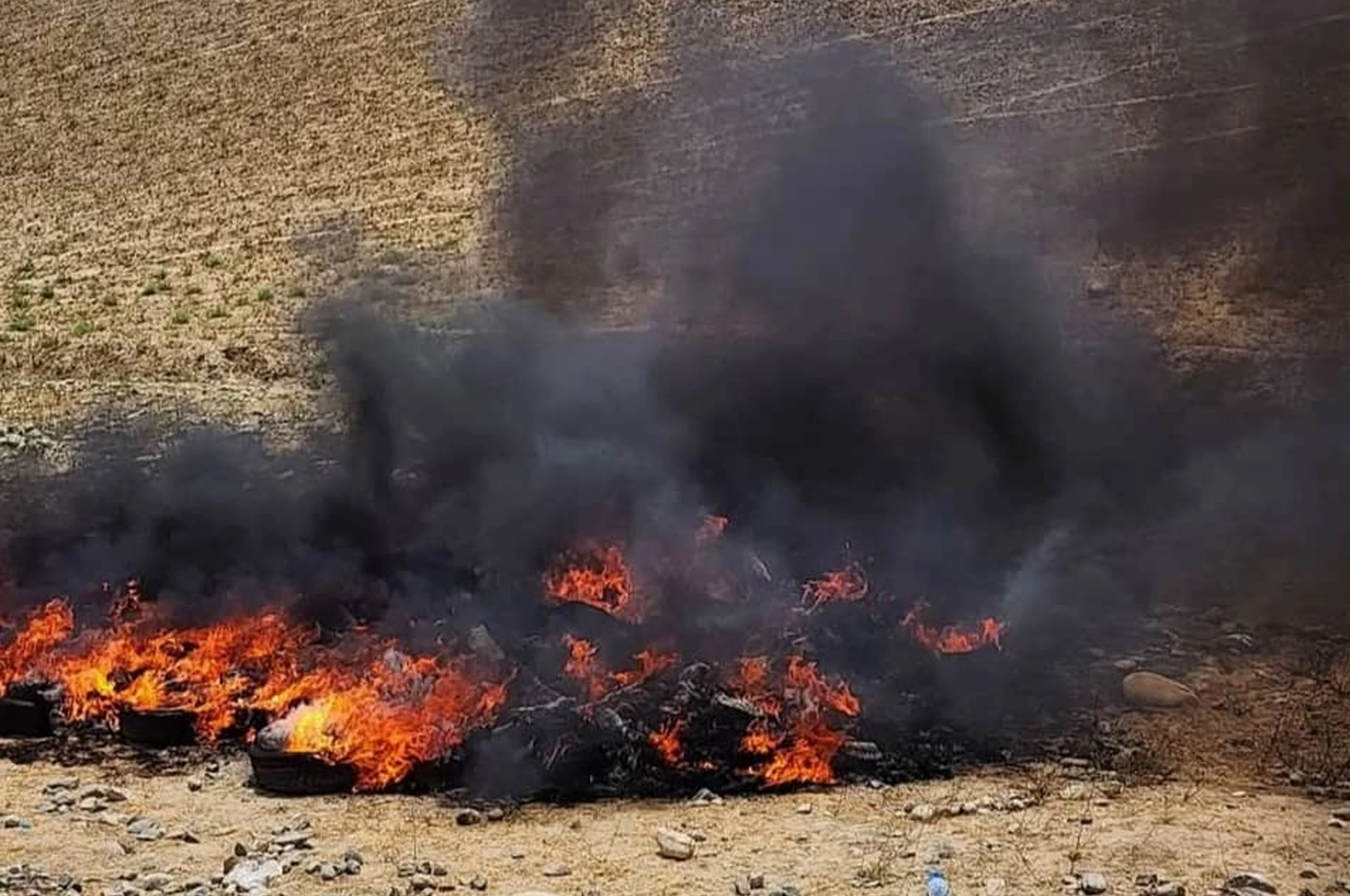 تخار کې زرګونه کیلو ګرامه تریاک سوځول شوي