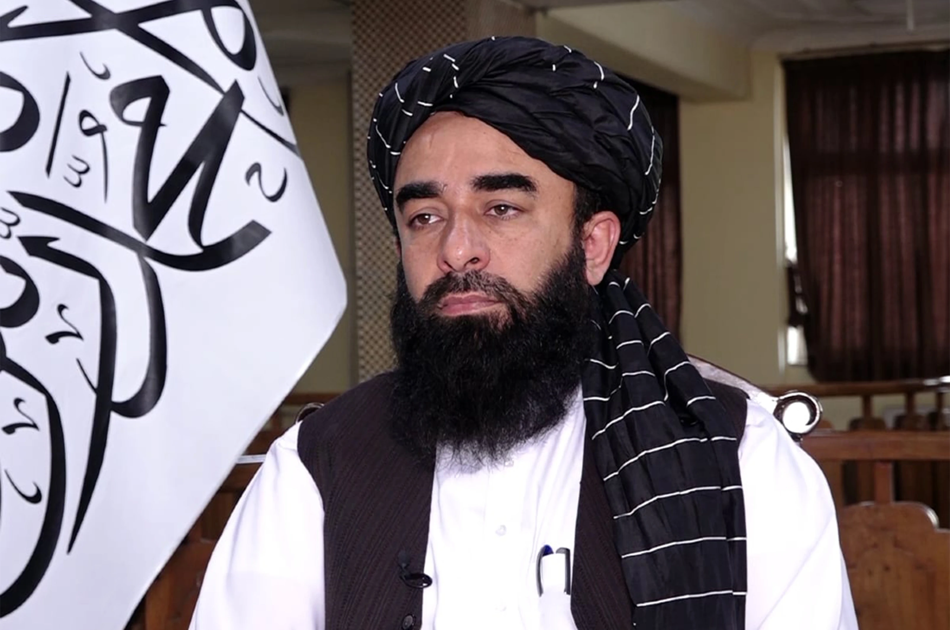 مولوي ذبیح الله مجاهد: افغانستان د اوسپنې پټلۍ به نړۍ سره وصل کړي