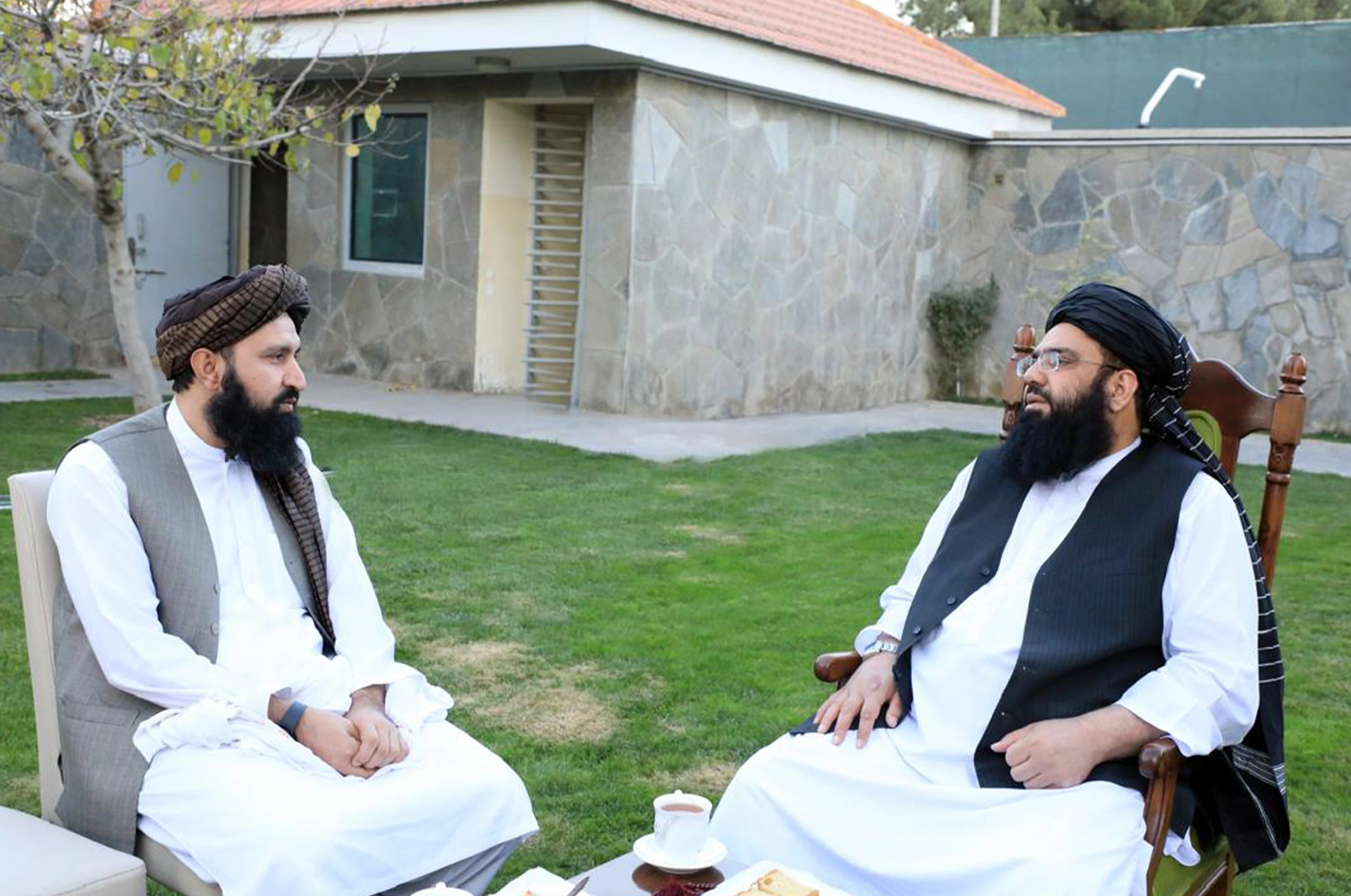 د مالیزیا مېشتو افغانانو ستونزو ته دې لومړیتوب ورکړل شي