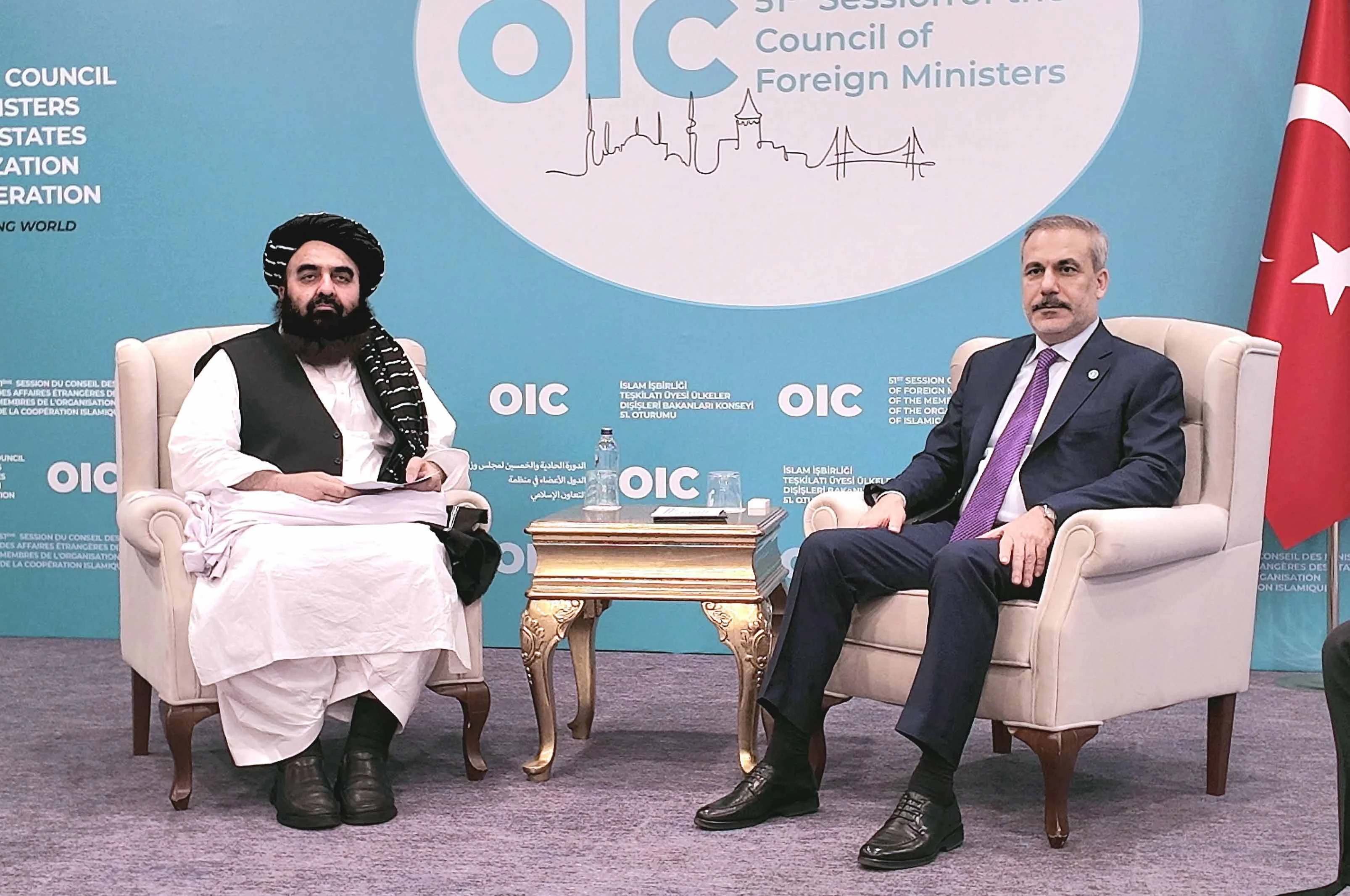امیرخان متقي ترکي سیال سره د دوه اړخیزو اړیکو کچې په لوړېدو خبرې کړې